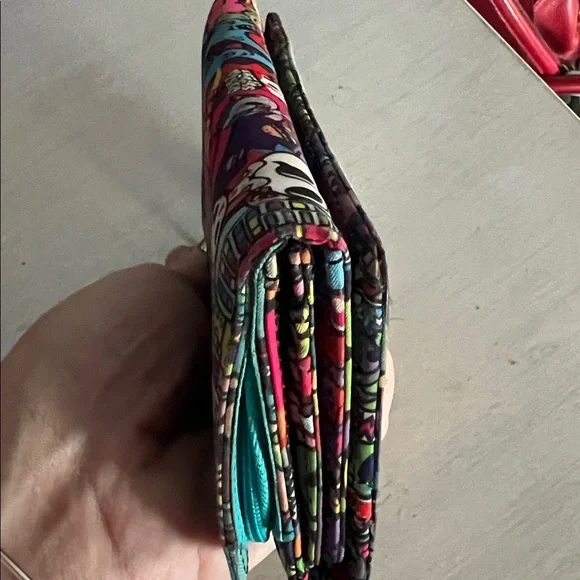 Tokidoki x Ju-Ju-Be Colorful Wallet kajiu city with coin purse - Picture 4 of 9